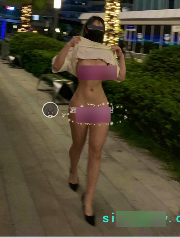 夏甜：抖音网红的luo+ti健身与热舞风采