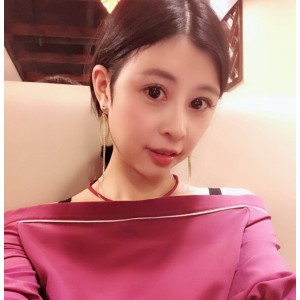 自行打包白嫩大罩杯合集82v588p+5.75g百度盘
