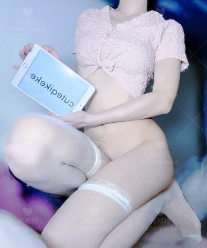 校花私拍天然圆润大罩杯15V2.8G百度盘转载搬运