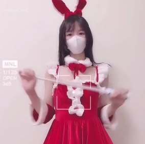 小妹子红衣50M1V