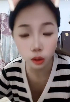 《宋可等13位性感美女，丰臀胸前软肉，火辣身材令人心潮澎湃，百度盘转载搬运，美女模特儿们的互动图片激荡人心！》