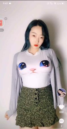 快手火爆！巨R女神欣妹果舞合集：体验超级火爆的欣妹果舞！让你感受欣妹果舞的魅力，热血沸腾，热情洋溢！