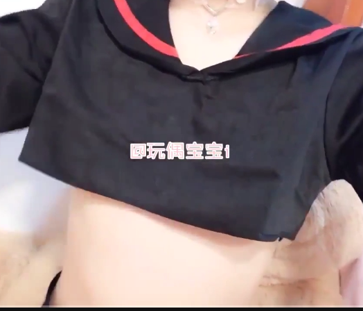 《{{杜撰一个姓名}}的玩偶宝宝独门绝技：勇敢追梦，梦想成真》