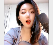 萌奶大美：烧神H播佼佼者，让你欲罢不能的烧话与资源盛宴