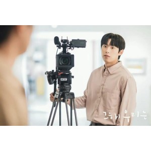 探秘偷窥者2021石原里美高畑充希主演的犯罪动作片，1080P高清资源+中文字幕+剧照，阿里云网盘提取码：9f9f