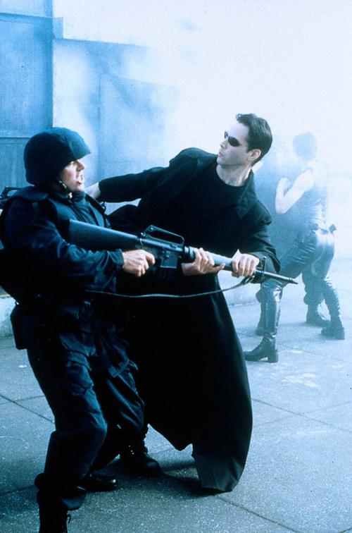 《黑客帝国3》：阿里云盘资源丰富，视频、原画、倍速播放，带来更多观影乐趣！