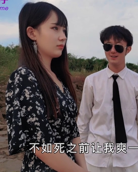 《91茄子糖糖全部合集：性感颜值演技出众，尴尬场景捧腹大笑！》