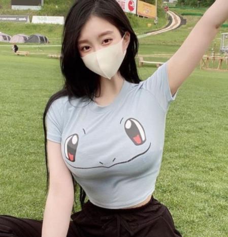 这恐怕是斗鱼史上最壕的一次营销了吧。