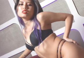 摄影师的套路:让漂亮的女模主动“献身”,摄影师就能拿到更多的资源。