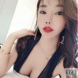 微博粉丝大社保姬恒淼淼私拍:我,一个90后,月薪6K,在北京,活的像个穷人。