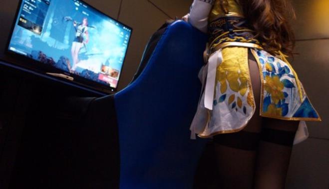 浮力姬今天发了一首新歌,你们听了吗?