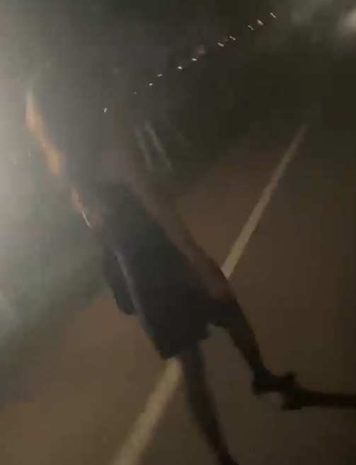 [转载搬运]+【最新+互动洩密】推特大神EDC互动新作甄選爆裂黑絲模特...+[1V+429MB][百度盘]