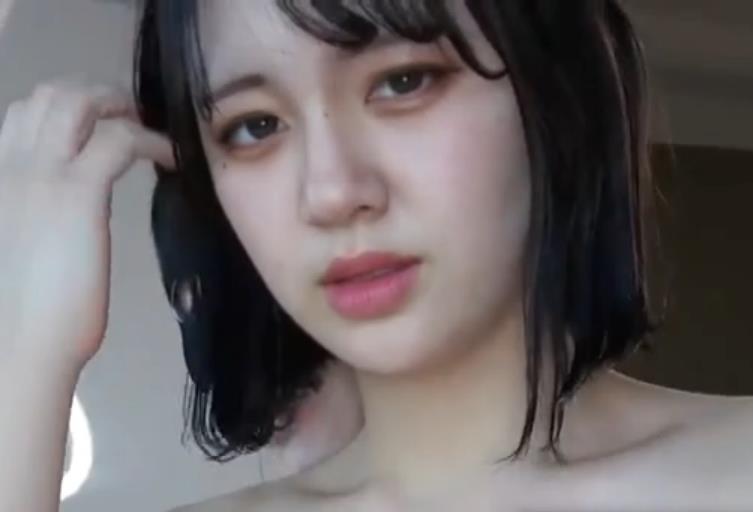 岛国FC2超人气微胖女孩！【1V970M】