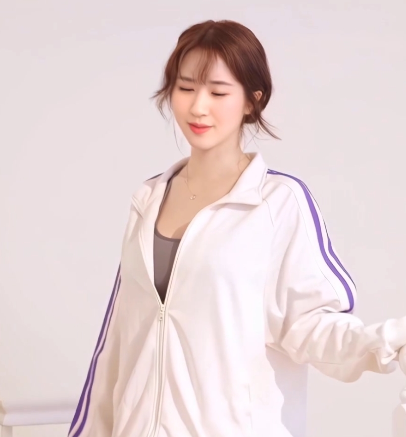 [自行打包]+AI换脸之赵露思【4.01G/10V】百度盘+[10v+4.01G][百度盘]