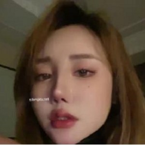 国宝级女神CoupleLove视频曝光，64V18.1G超高价福利展示，三人游画面惊艳外网