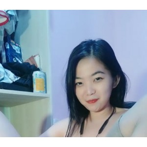 ，还有他对舞蹈的热爱和执着。他的视频虽然数量众多，但每一部都展现了他对舞蹈的独特理解和表达，让观众们为之倾倒。如果你也是他的粉丝，不妨收藏他的作品，一起见证他的成长和进步吧！