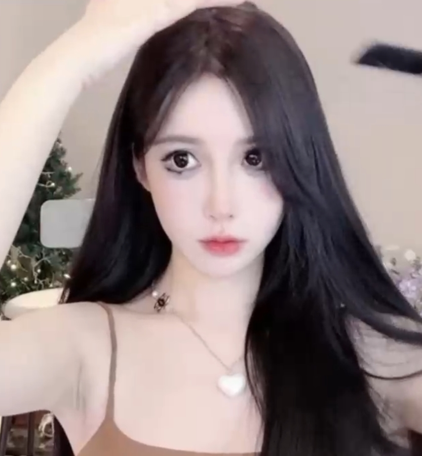 主播DeepEggs全新发布234部精彩视频，百度云资源链接助你收藏夏柔萱的精彩瞬间！