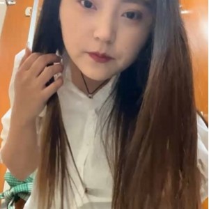 感觉。LoveLynn男厕奇怪玩具秀：696v241.4g，收藏621，百度ED2K上线，AsiaLynn新增117v！