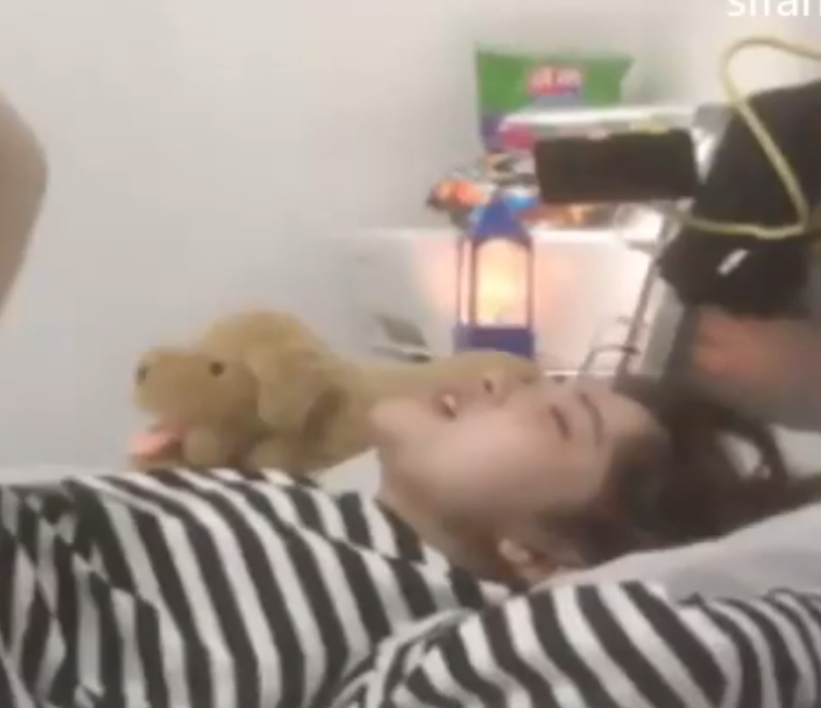 根据提供的内容，为该商品取一个[自行打包]人气大神狮子座Walker美女萌妹互动合集『推荐新贴2.0』一.[63V+3.94G][百度盘]这个标题包含了关键信息和视频大小/数量，同时对视频内容进行了润色，使其更具吸引力。