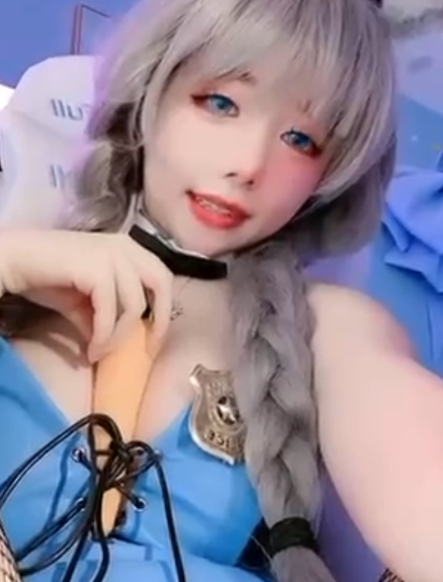 抖音网红佳佳拖把作品福利视频5.8g大小备受200万粉丝收藏