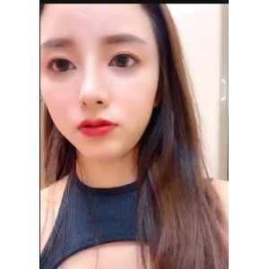 尤物女神自拍视频：4分49秒时长，泰迪惊叹，无保护爆弄，道具C鲍