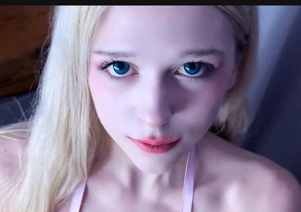 YourLittleMai精灵族人P站超火博主合集：12部视频，颜值高丝袜口B，观看总人次3937万