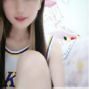 吃货旺财私拍大合集：10V17.9G视频尽收眼底，快手人气主播的高端定制壕爸爸之路