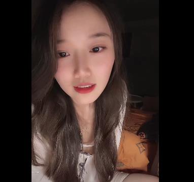 大哆锻婧抖音直播老板付款自娱自乐秀，171V视频1.5G