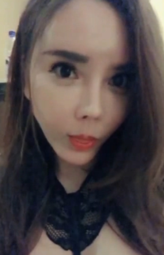 41G百度云资源：秀人艾小青合集，风采无限