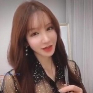 周于希自拍视频小合集，性感迷人，522MB