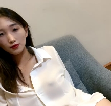 1V私房诱惑：苗条小乖乖细腰美臀翘臀桌面诱惑