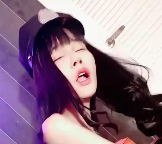 高科技脸整容大片，男友摄影2小时29分，S裱网红车灯整