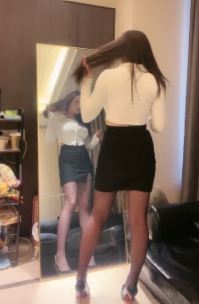 足系列爱脚：女王网调，视频大小/数量齐全