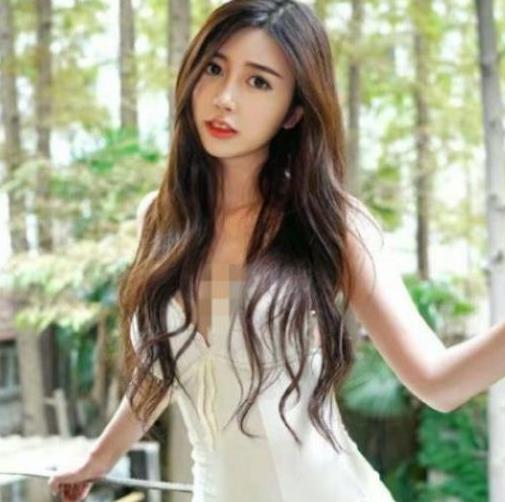 网红女神萌汁：御姐模板轻熟系列，性感叫声悦耳动听，哇塞发抖凌乱视频1.3G