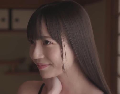 高清破坏版岛国美女视频：时长11小时，颜值身材长腿肌肤全都有