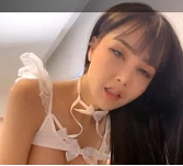 时尚婚纱和性感有趣装定制，快速完成