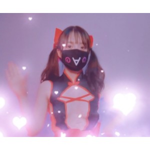限时特惠推特草莓味的奈奈兔作品合集，女神博主的二次元精品视频照片，仅售2.98G！