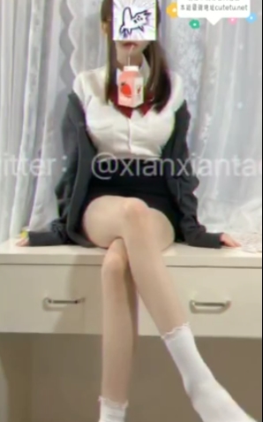 限时抢购仙仙桃推特高颜值博主作品合集！