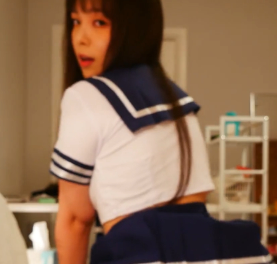 自行打包的高颜值新人博主Yuna的放飞自我活塞机小合集（6v+586m）