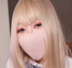 苗条学妹被占有，手指扣某处