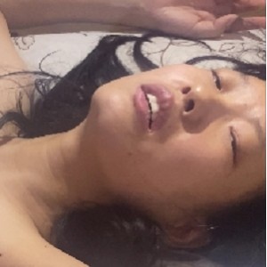 精选宣城供电生产基地小狗王蓉家中接客1V2.09G百度盘