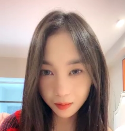 月月嗷高颜值直播娜子刀刃打粑粑打包13v6.8G下载