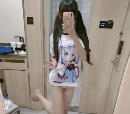 微博社保姬13V2.4G吃掉瑶瑶！