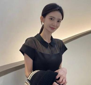 极品反差女神：超强嘴上功夫Play噼里啪啦，386M颜值纤瘦玩法11V