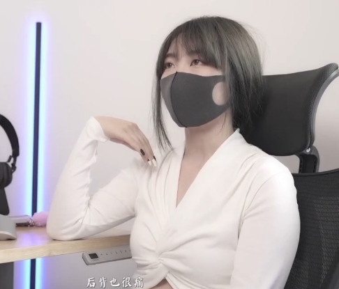 玩偶姐姐与香蕉视频联手：《姐姐的秘密——实力认可，性感大小照片秀》