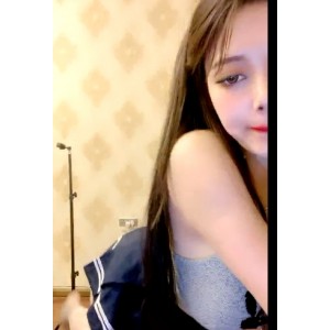 快手精选女主播{{关键词20}}精彩作品：爱的无形纽带，搞笑游戏，让你赏心悦目