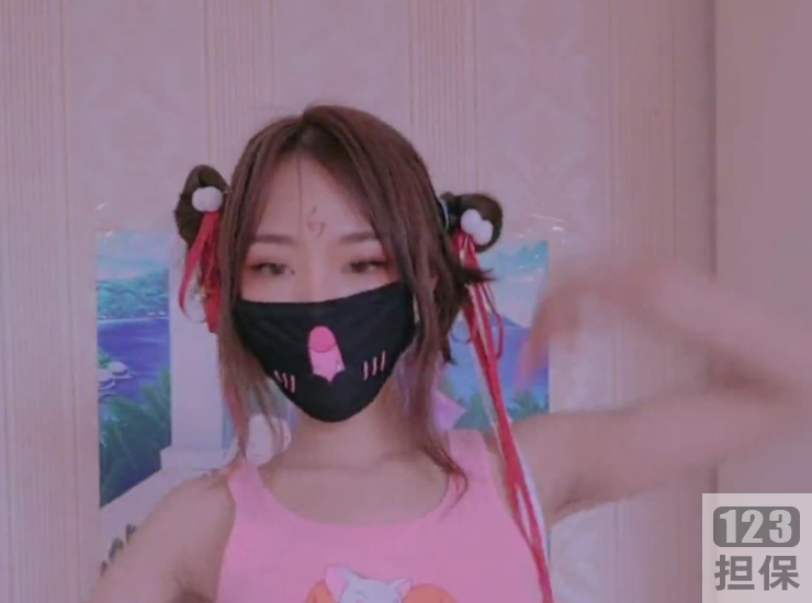 软罗云儿：小妹铃铛夹子舞蹈，快乐活泼搞笑定制视频