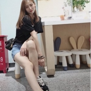 火辣校花泄密合集：各大名校校花秘密视频百度盘下载