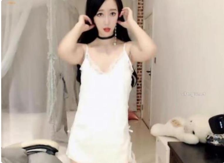 美女主播梦菲桐香浮力合集：玉兔羡慕，土豪喜爱，1V-604M绝美资源