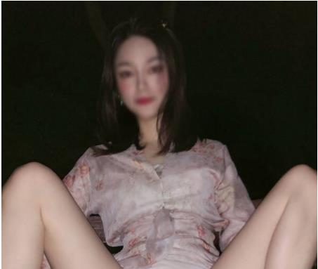 最新某推人气火爆高颜绝顶大长腿宅男女神【某推女神】极品白姬（白白）最新合集[1V-395M]